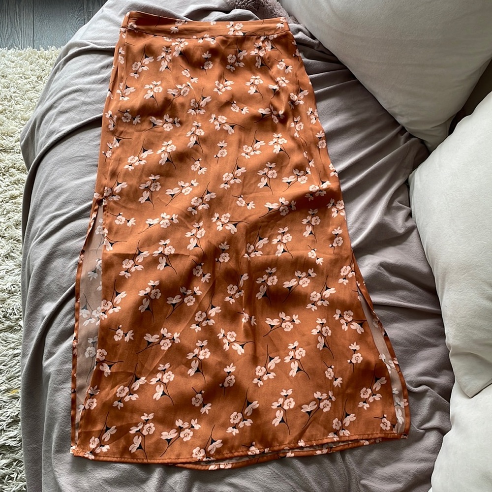 *sold* SALTWATER LUXE | Slit Maxi Floral Lia Skirt